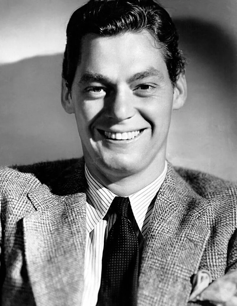 Tarzan’s Johnny Weissmuller Swims in Derby Baths